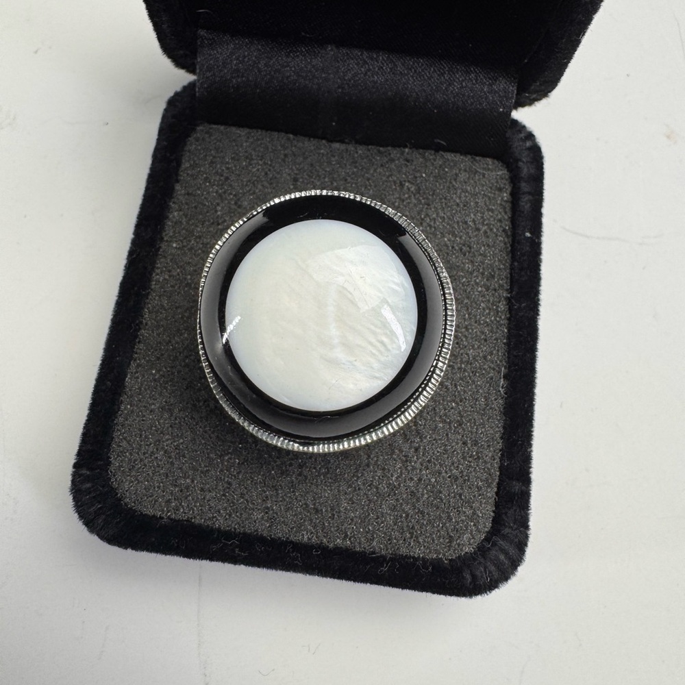 Elegant Black and White Ring